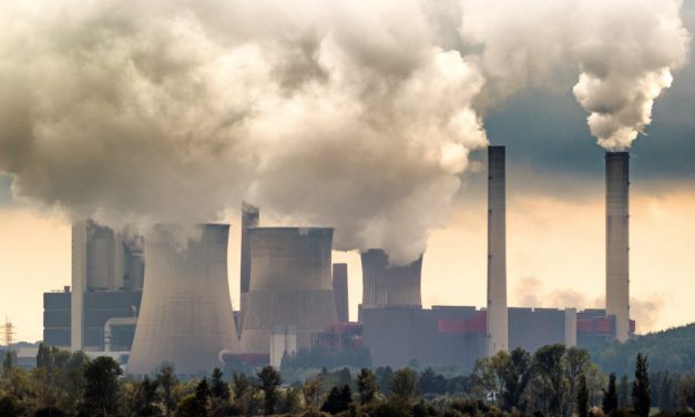 Η Ε.Ε. θα μπορούσε να φορολογήσει τις εκπομπές άνθρακα παγκοσμίως