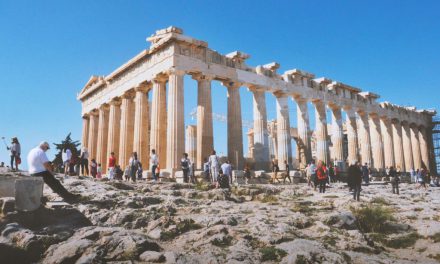 Ελληνικός τουρισμός: Καλύτερη χρονιά όλων των εποχών το 2019