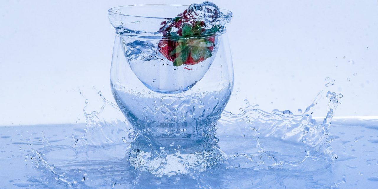 7 λόγοι να πίνεις πολύ νερό – Τα 6 must ποτήρια
