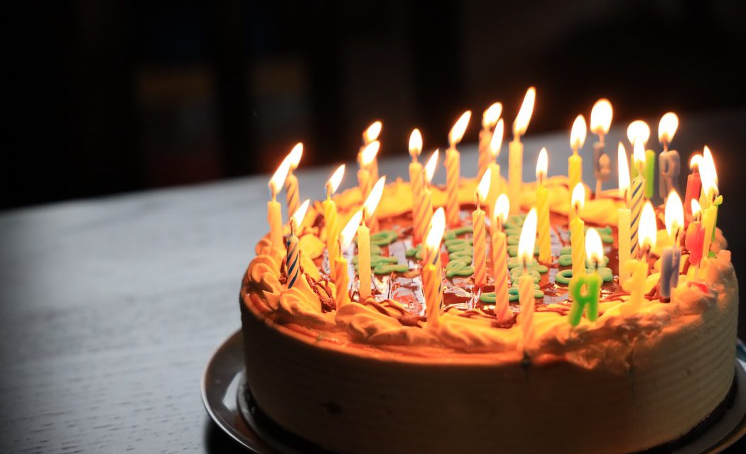 Γιατί τρώμε τούρτα στα γενέθλια μας